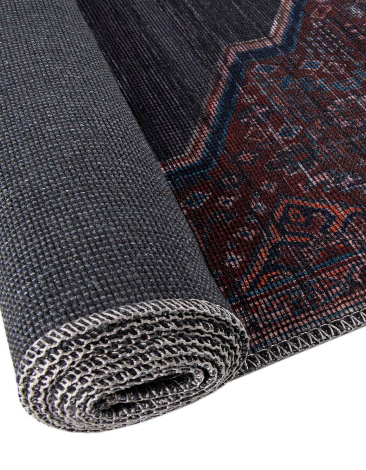 Detail image of  4' x 4'  Washable Sisu Round Rug