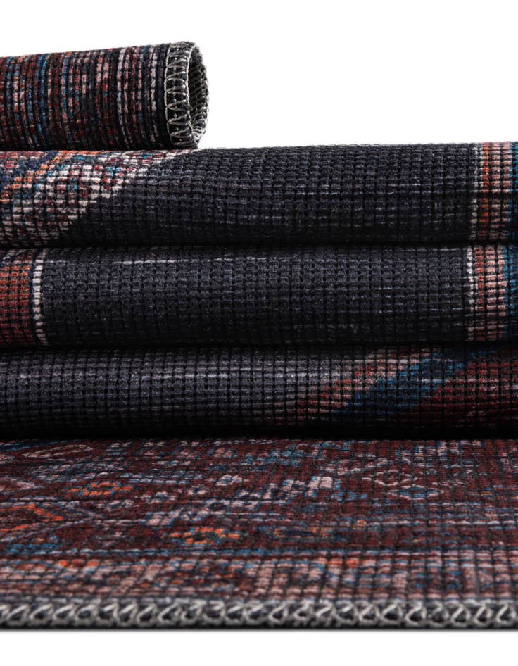 Detail image of  4' x 4'  Washable Sisu Round Rug