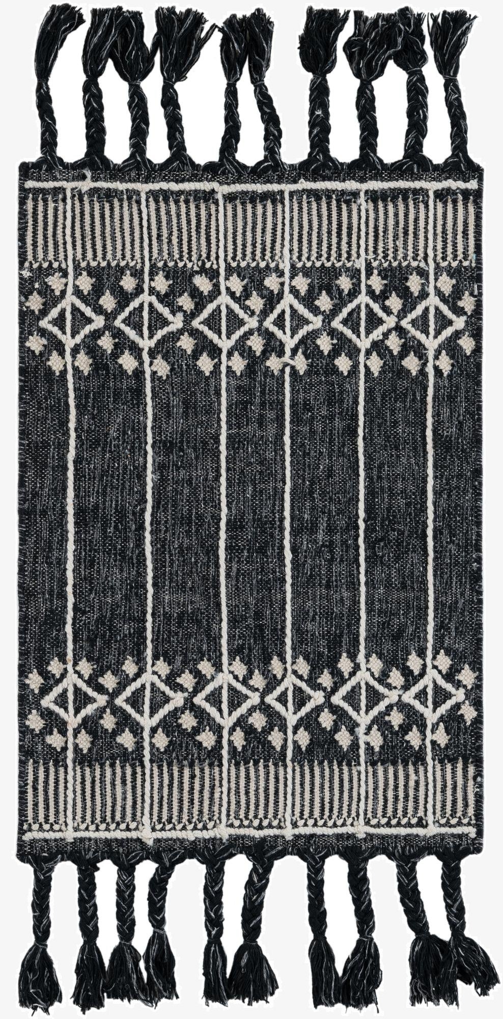  2' x 3' 1  Washable Eco Bohemian Indoor / Outdoor Rug