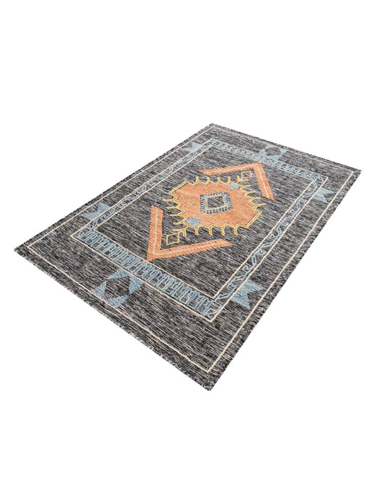 Detail image of  4' 1 x 6' 1  Hand Woven Kilim Wool Rug