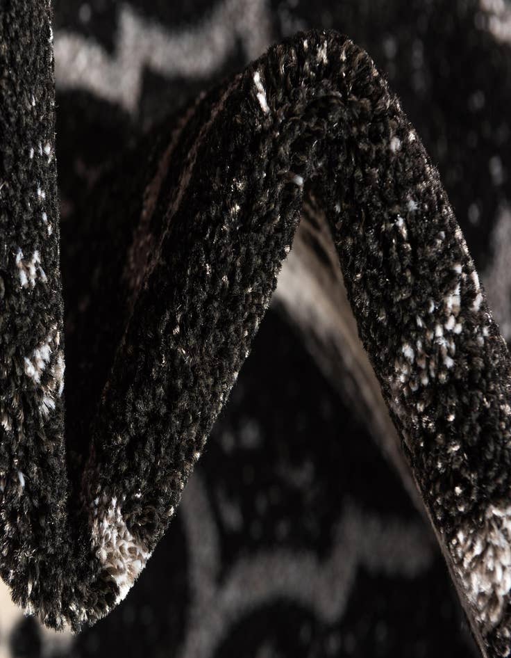 Detail image of  2' 2 x 3' Lattice Rug