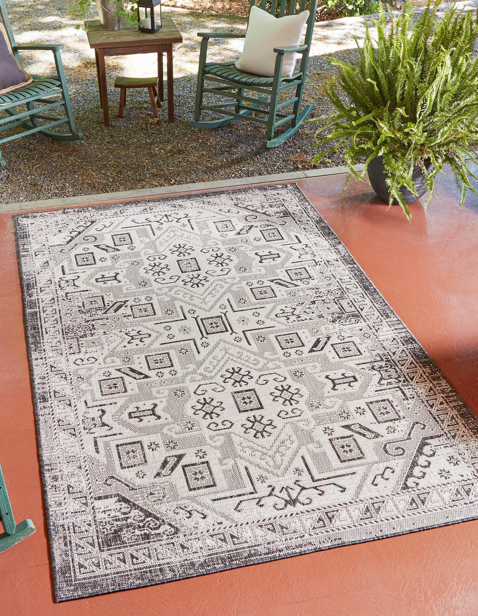 Charcoal Gray 7' 10 x 11' Aztec Indoor / Outdoor Rug | Rugs.com
