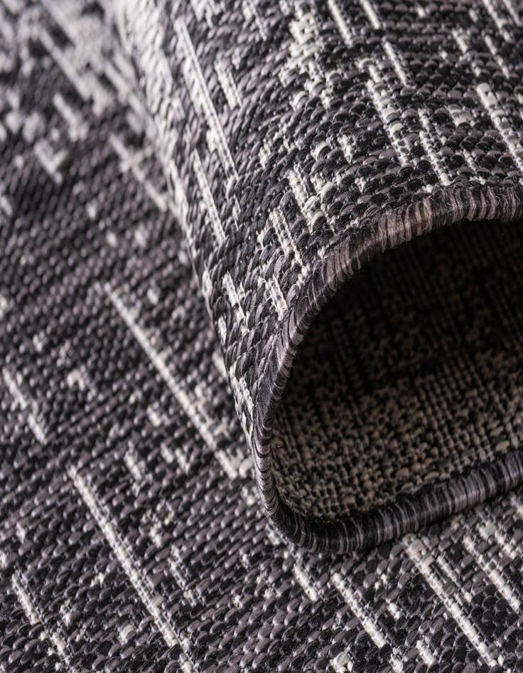 Detail image of  6' x 9'  Washable Modern Indoor / Outdoor Rug