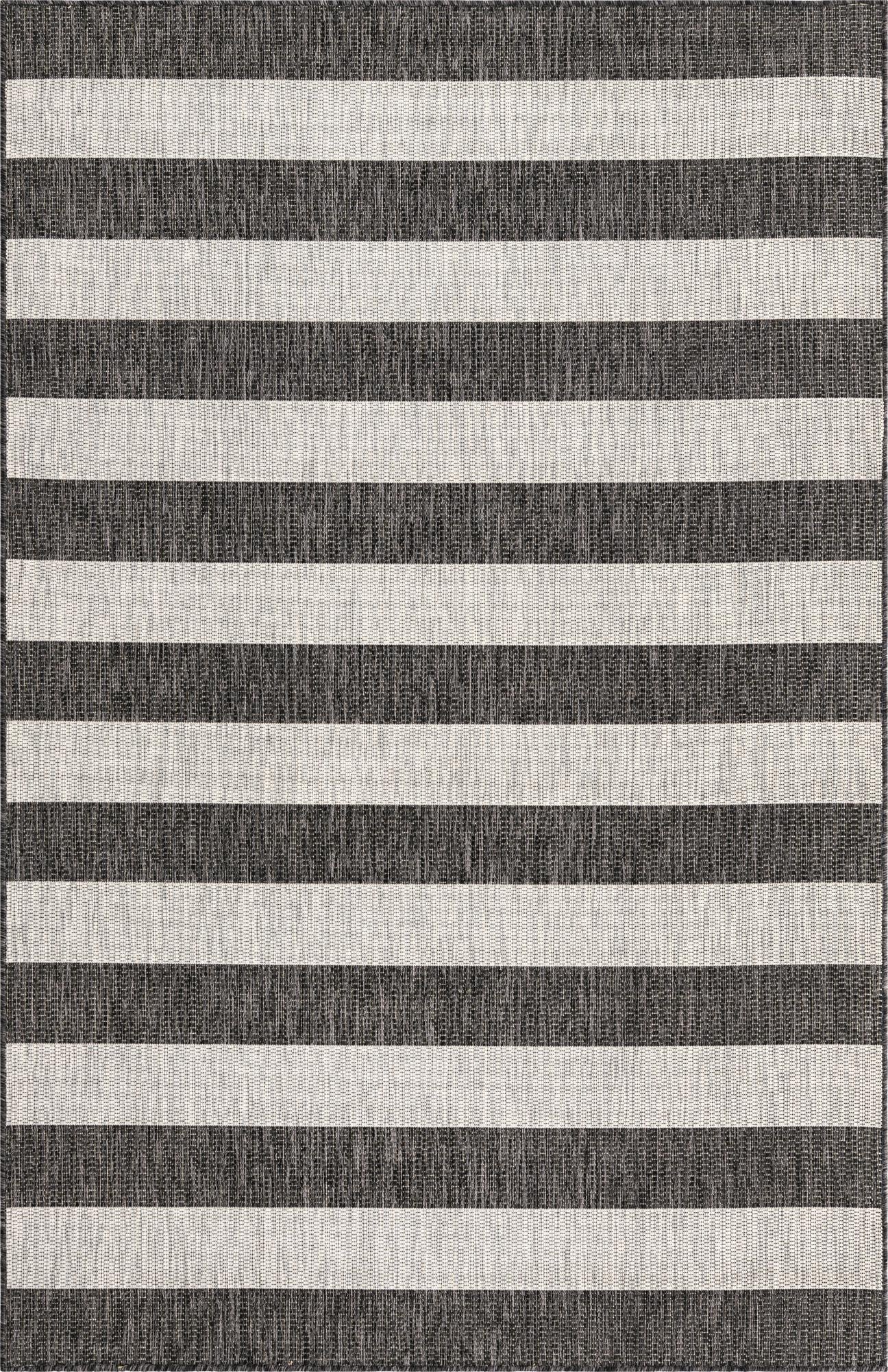  5' 3 x 8'  Washable Ribbon Indoor / Outdoor Rug