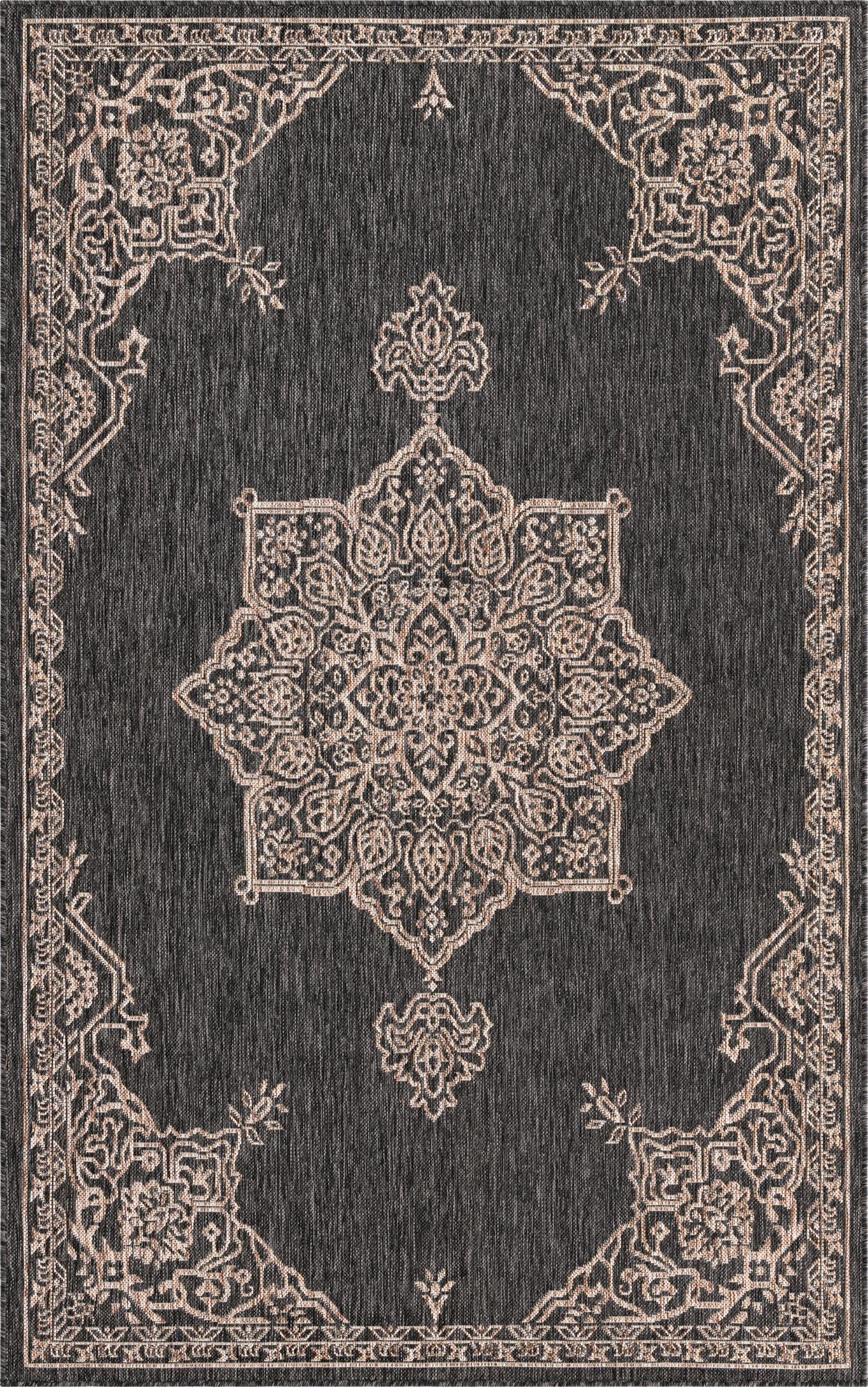  5' 3 x 8'  Washable Traditional Indoor / Outdoor Rug