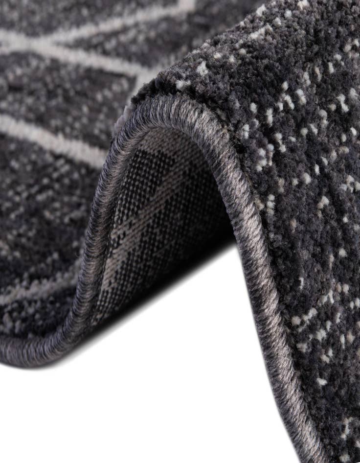 Detail image of  7' x 7' Eco Trellis Round Rug