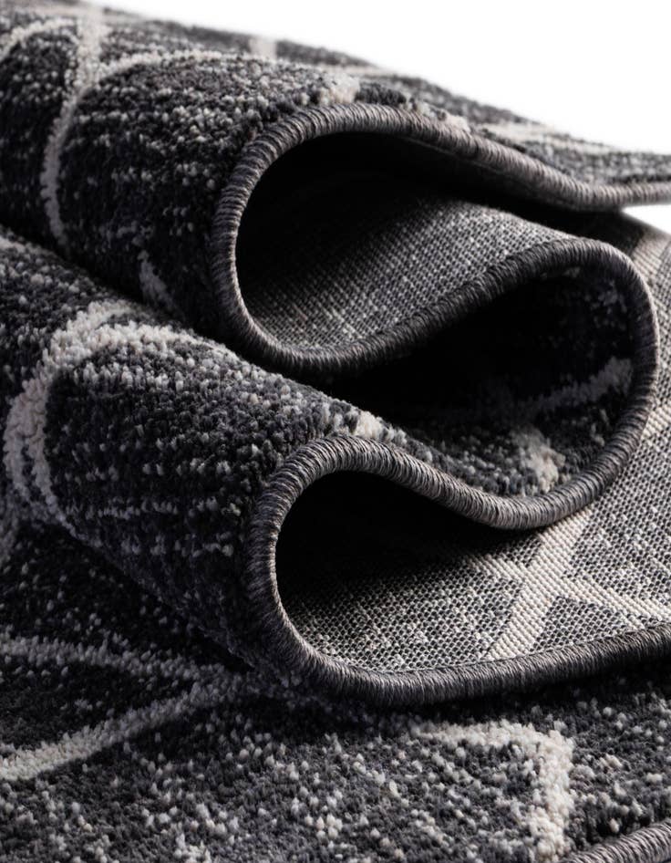 Detail image of  7' x 7' Eco Trellis Round Rug