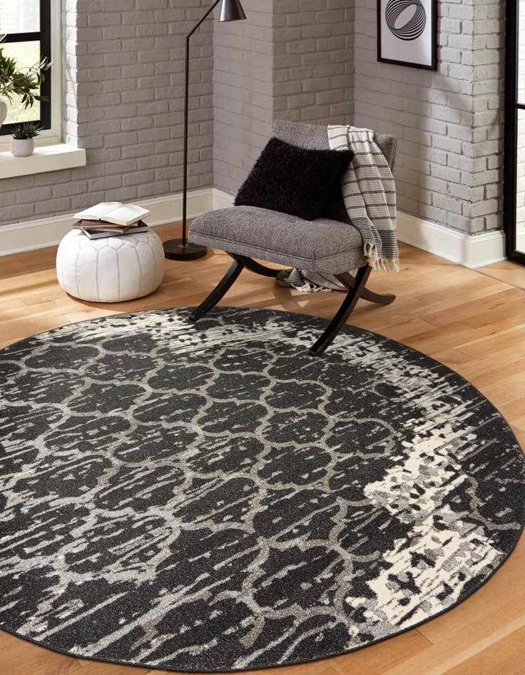 Detail image of 6' x 6' Lattice Round Rug