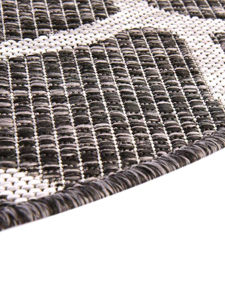 Detail image of  4' x 4'  Washable Safari Indoor / Outdoor Round Rug