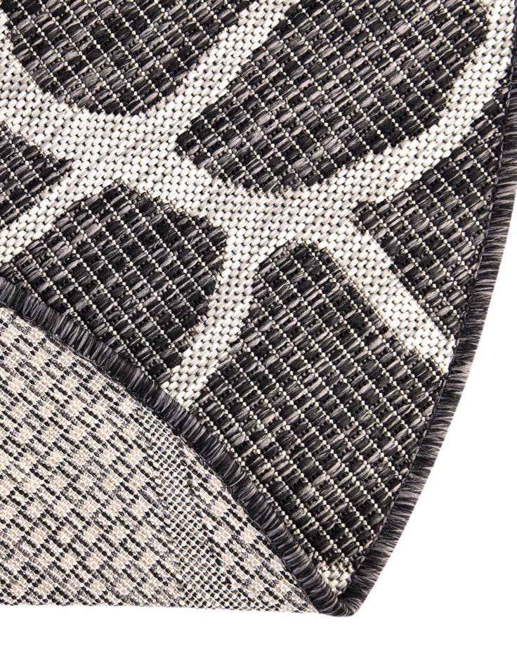 Detail image of  4' x 4'  Washable Safari Indoor / Outdoor Round Rug