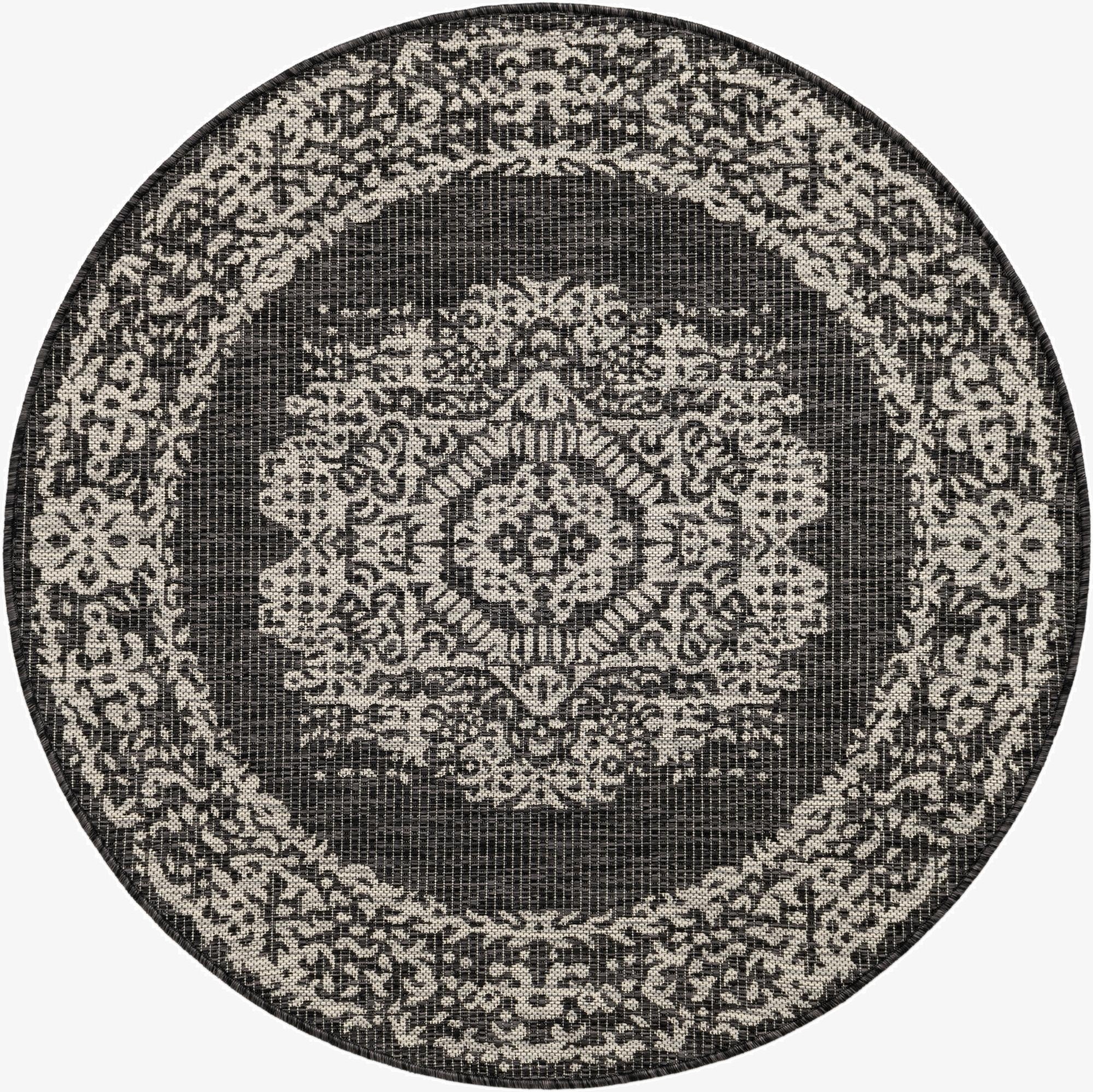  4' x 4'  Washable Traditional Indoor / Outdoor Round Rug