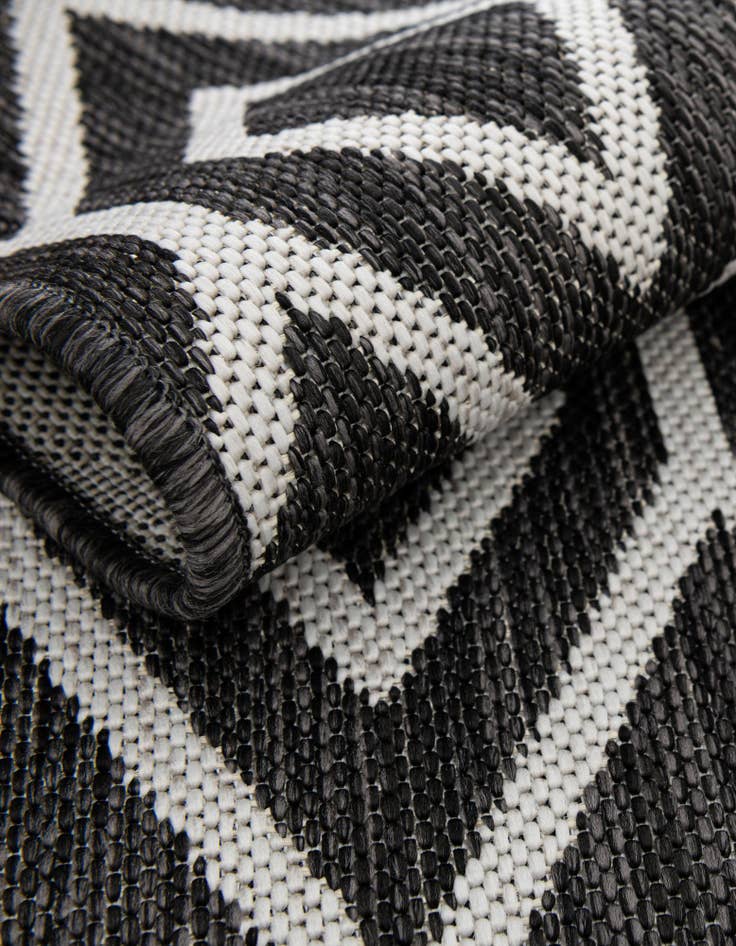 Detail image of  2' x 6'  Washable Jill Zarin Turks and Caicos Indoor / Outdoor Runner Rug