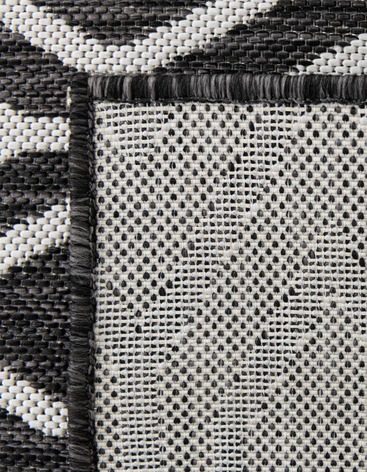 Detail image of  2' x 6'  Washable Jill Zarin Turks and Caicos Indoor / Outdoor Runner Rug