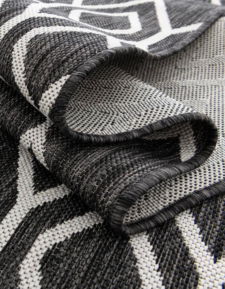 Detail image of  2' x 6'  Washable Jill Zarin Turks and Caicos Indoor / Outdoor Runner Rug