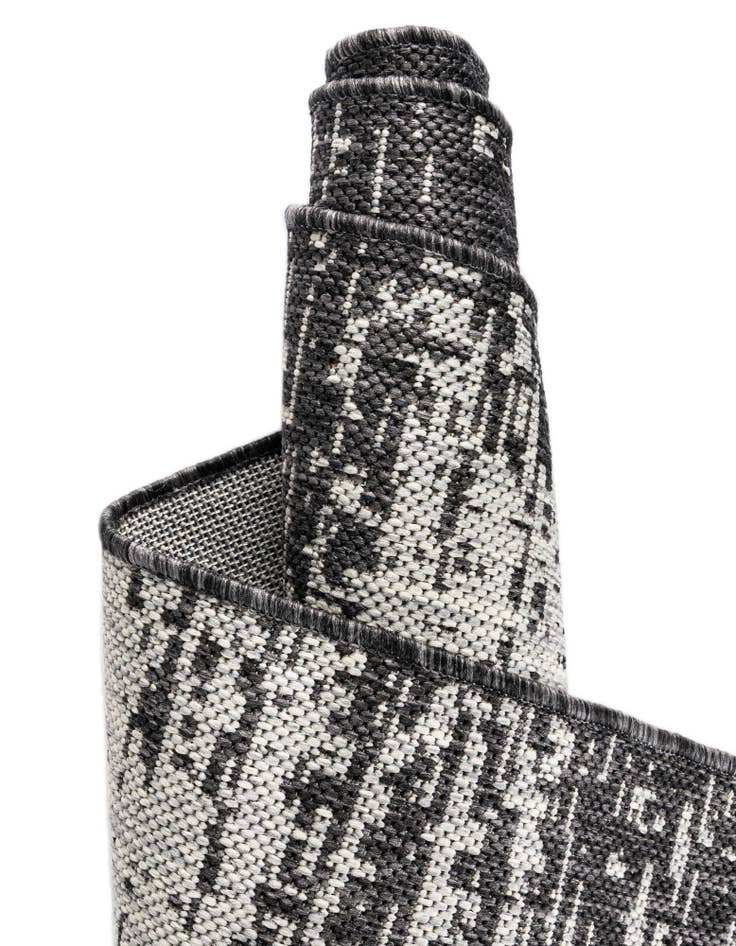 Detail image of  2' x 6'  Washable Modern Indoor / Outdoor Runner Rug