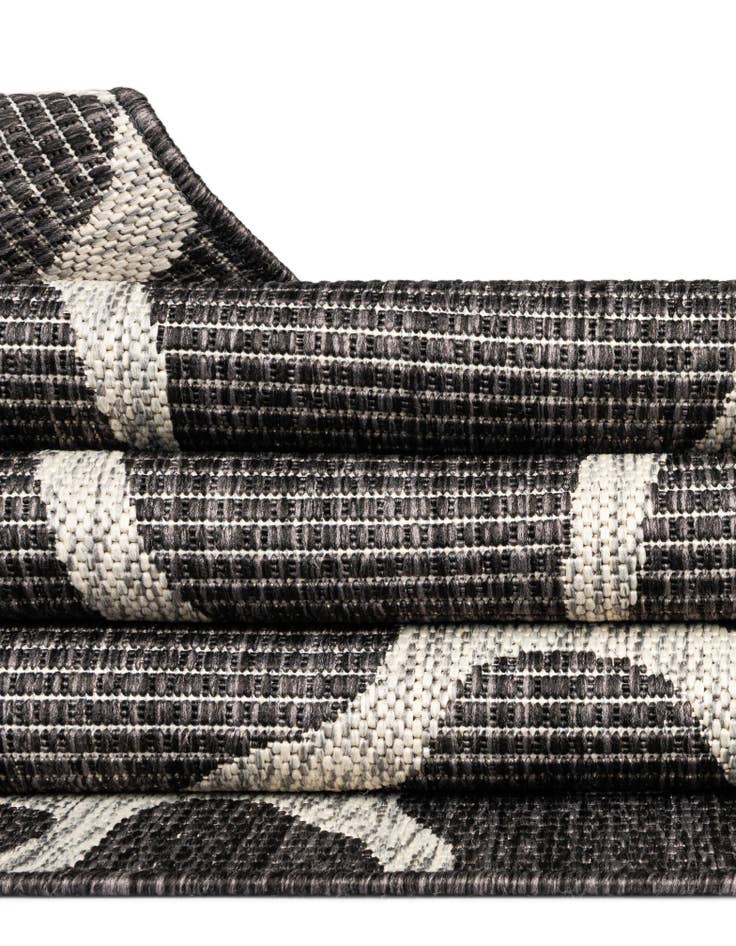 Detail image of  2' x 6'  Washable Safari Indoor / Outdoor Runner Rug