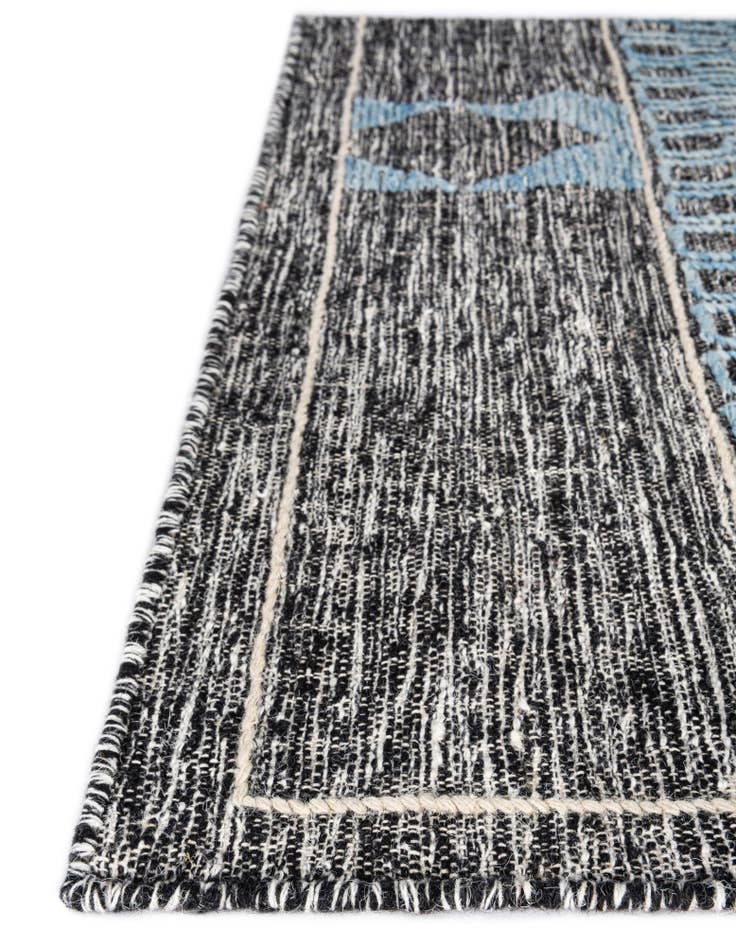 Detail image of  7' 10 x 7' 10  Hand Woven Kilim Wool Square Rug