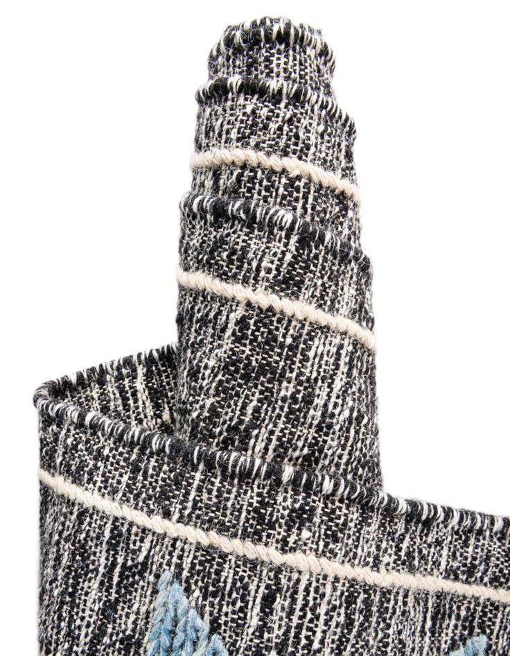 Detail image of  7' 10 x 7' 10  Hand Woven Kilim Wool Square Rug