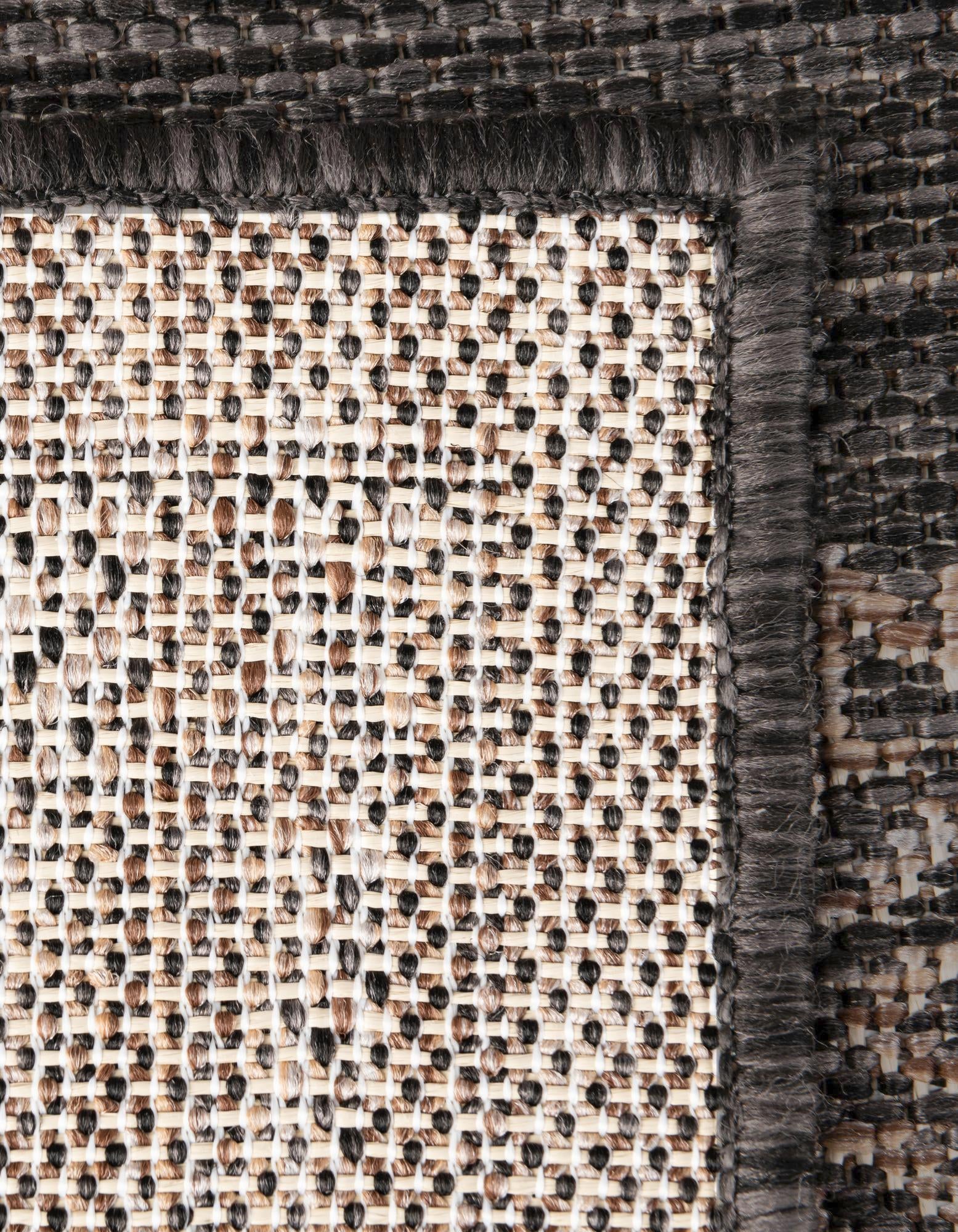  12' x 12'  Washable Traditional Indoor / Outdoor Square Rug