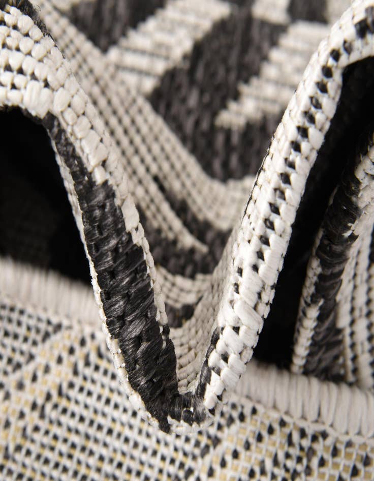 Detail image of  2' x 6'  Washable Botanical Indoor / Outdoor Runner Rug