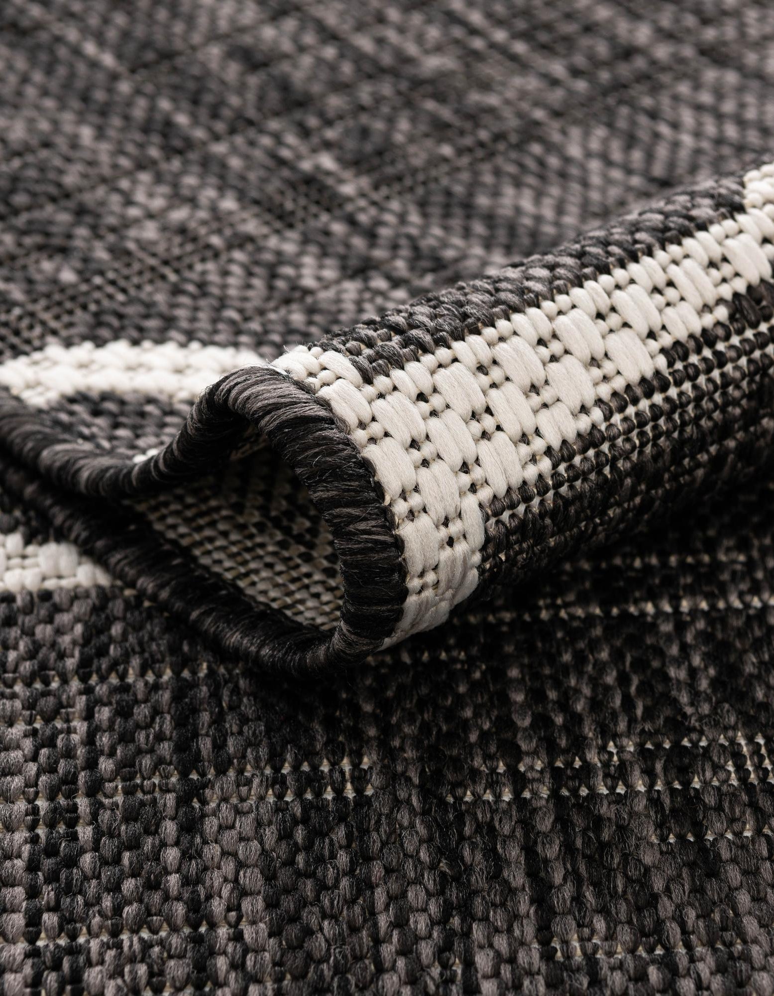 Charcoal 7' 10 x 7' 10 Coastal Indoor / Outdoor Octagon Rug | Rugs.com