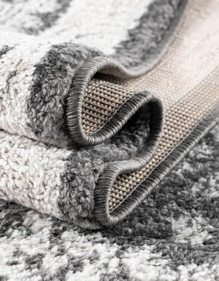 Detail image of  5' x 8' Aurelia Oval Rug