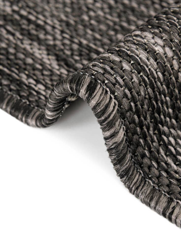 Detail image of  5' 3 x 8'  Washable Jill Zarin Anguilla Indoor / Outdoor Oval Rug