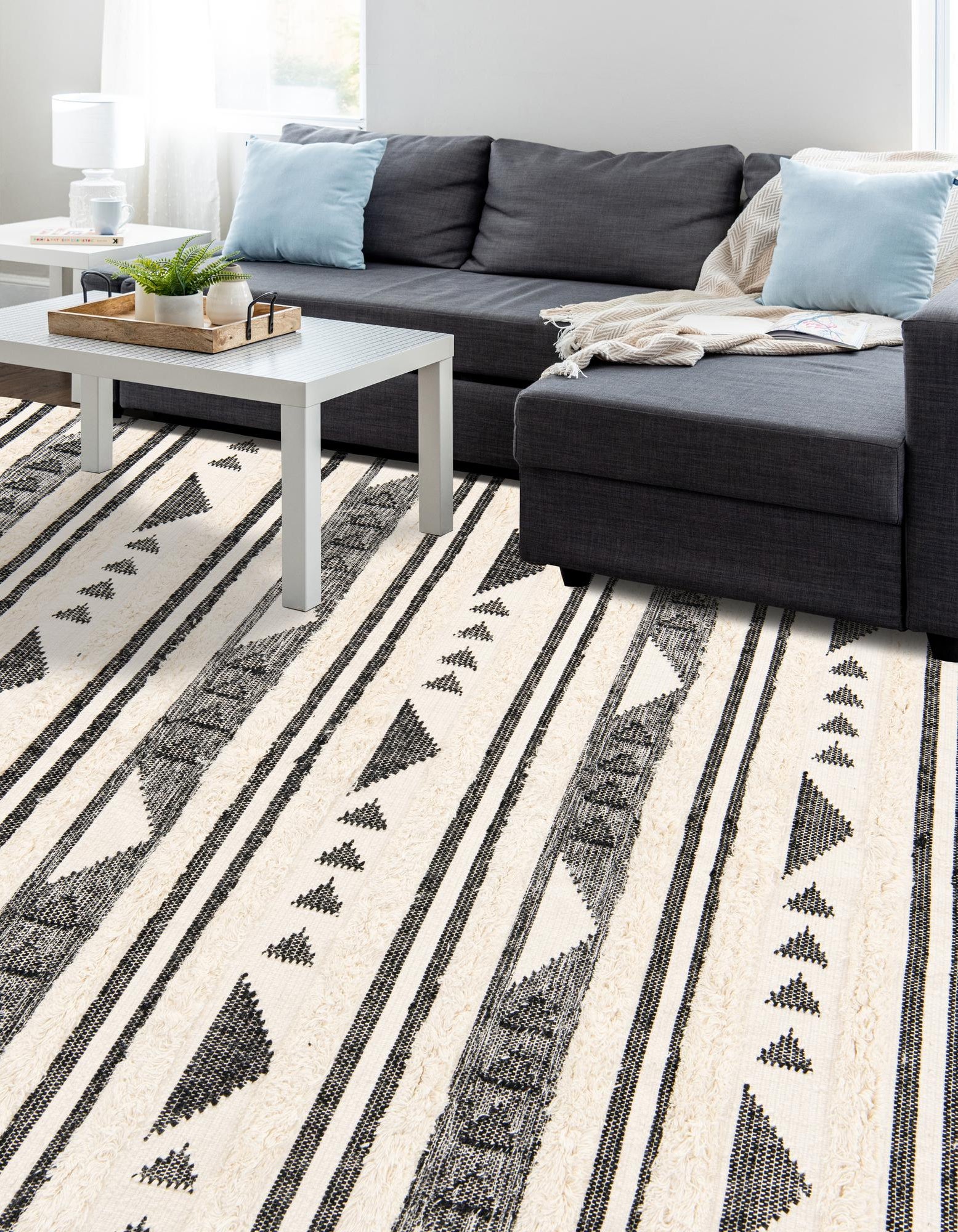 Charcoal 8' x 10' Hand Woven Arizona Wool Rug | Rugs.com