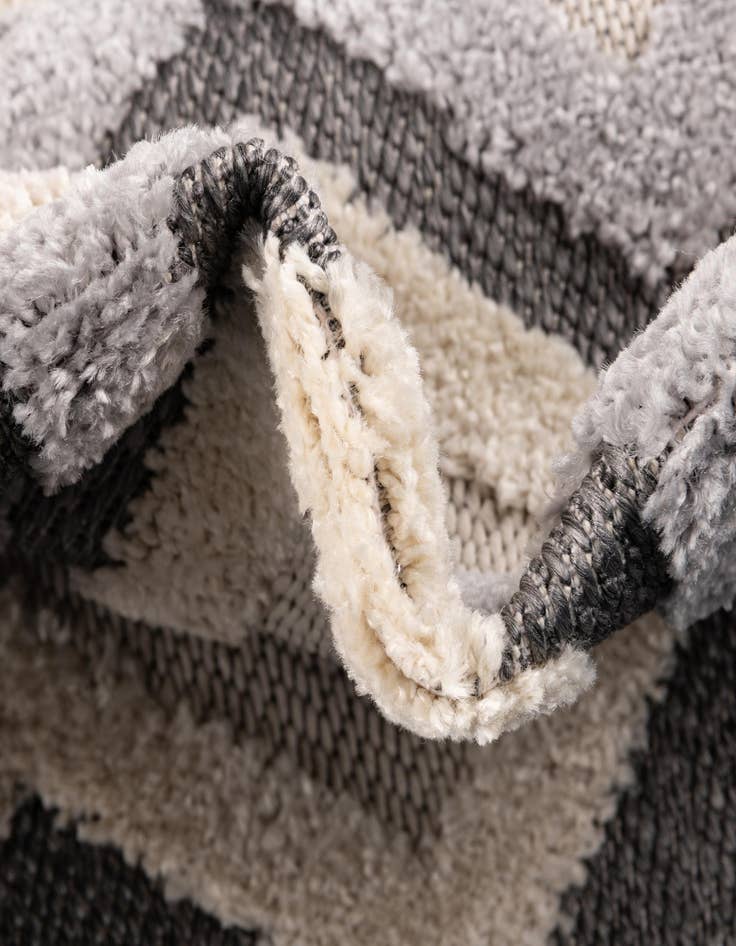 Detail image of  2' x 3' Arlo Rug