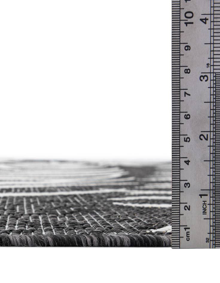 Detail image of  7' 10 x 10'  Washable Botanical Indoor / Outdoor Rug