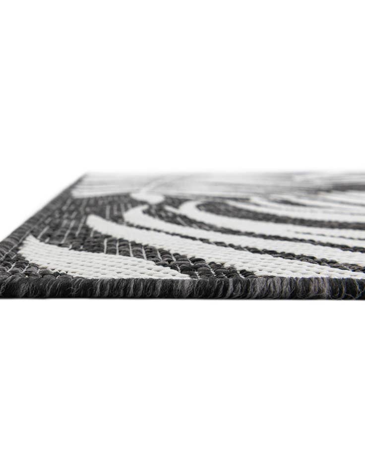 Detail image of  7' 10 x 10'  Washable Botanical Indoor / Outdoor Rug
