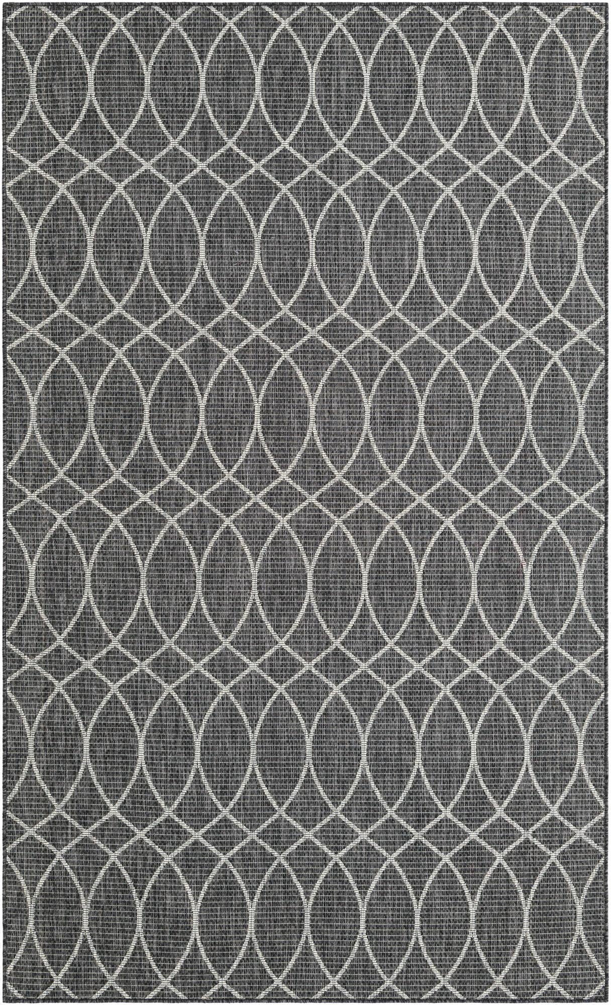  6' x 10'  Washable Lattice Indoor / Outdoor Rug