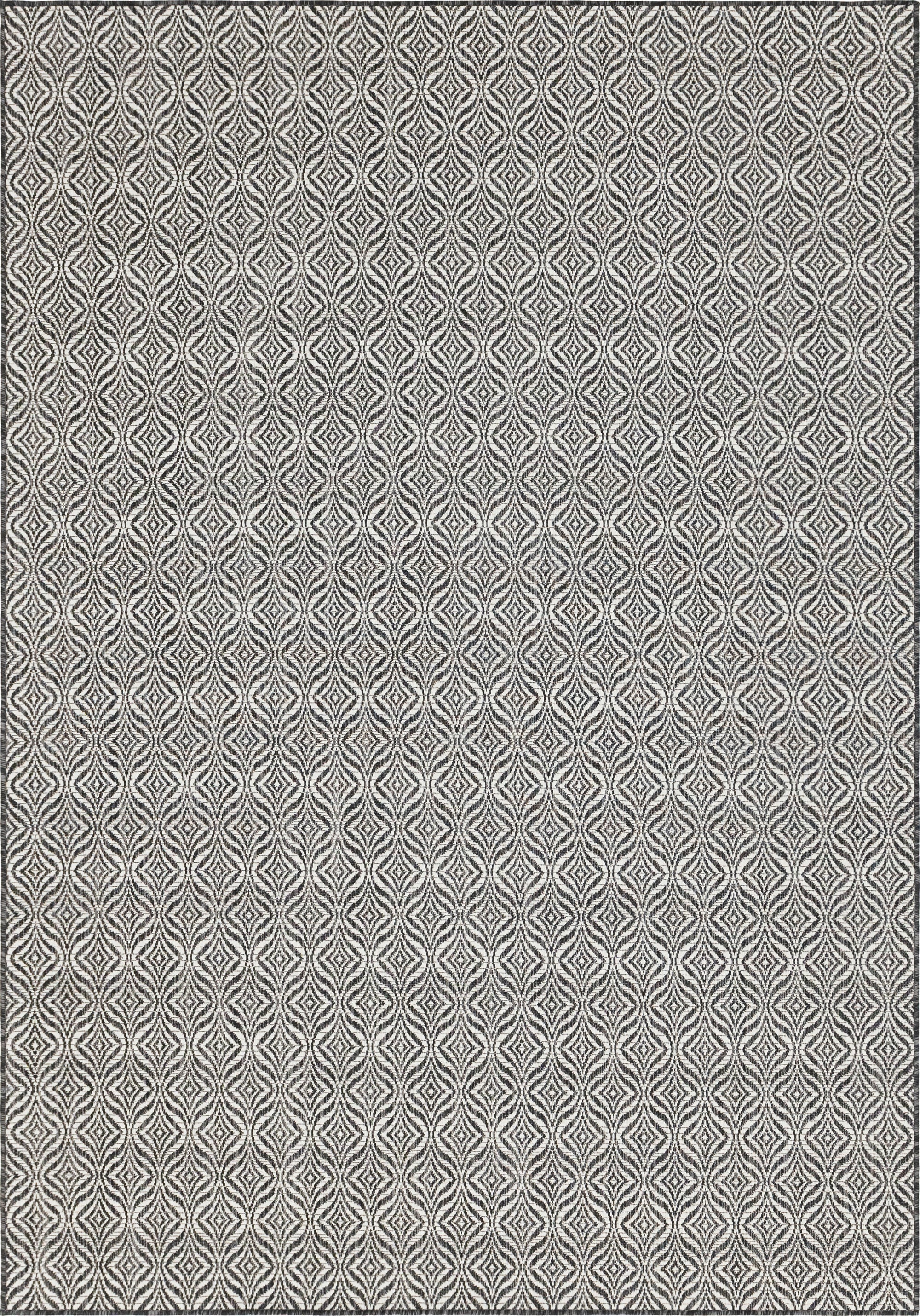  7' x 10'  Washable Lattice Indoor / Outdoor Rug
