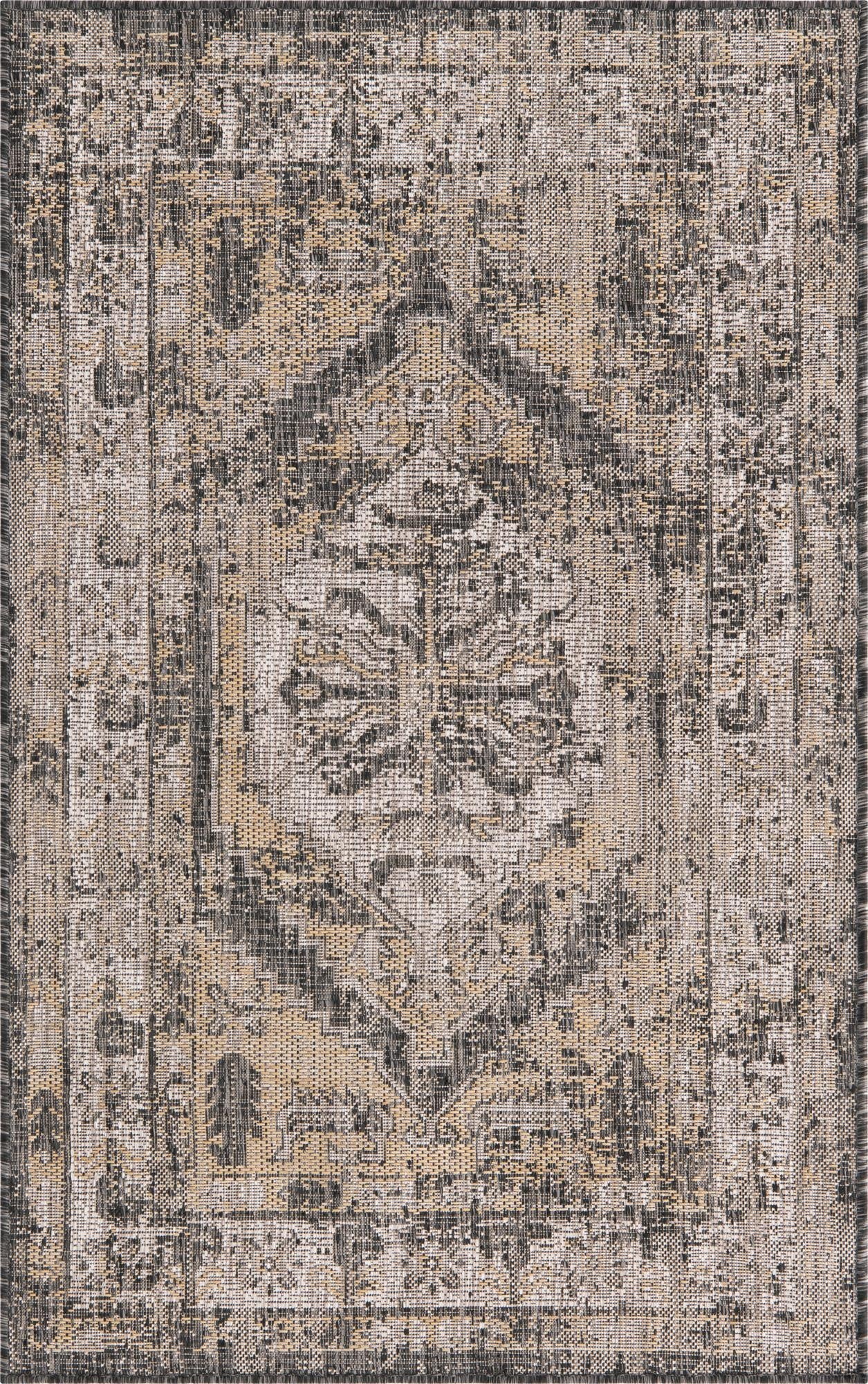  3' x 5' 3  Washable Traditional Indoor / Outdoor Rug