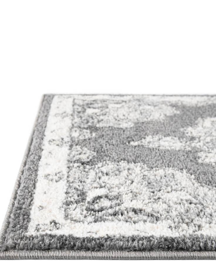 Detail image of  7' x 10' Parker Rug