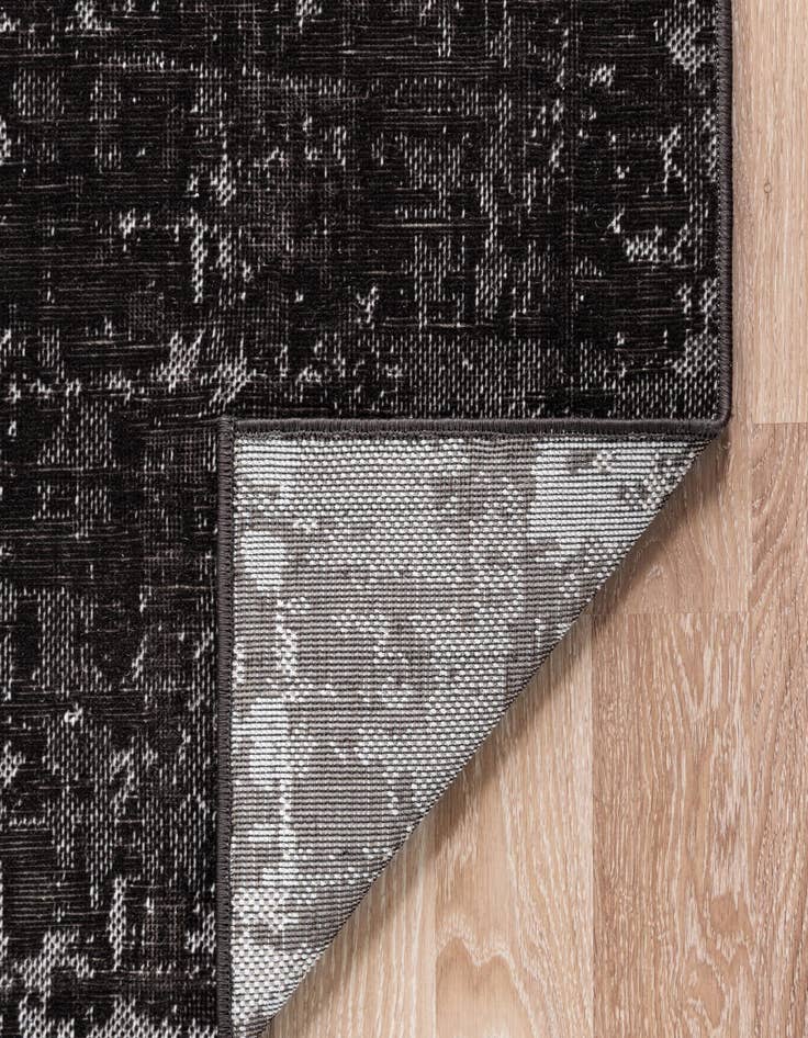 Detail image of  4' x 6' Valencia Rug