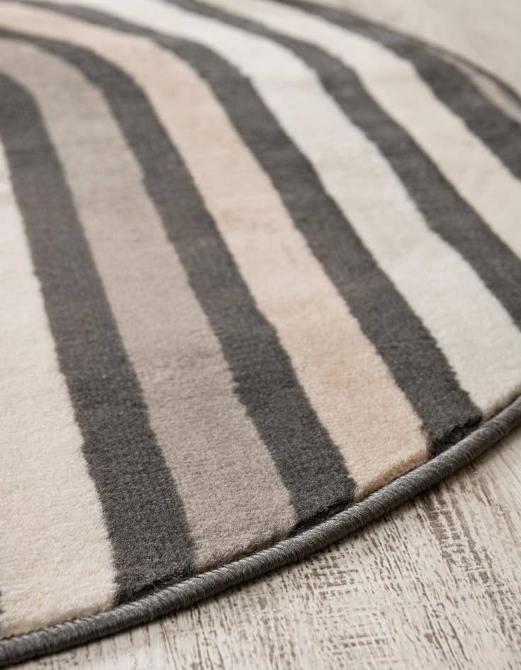 Detail image of  3' x 3' Charlotte Round Rug