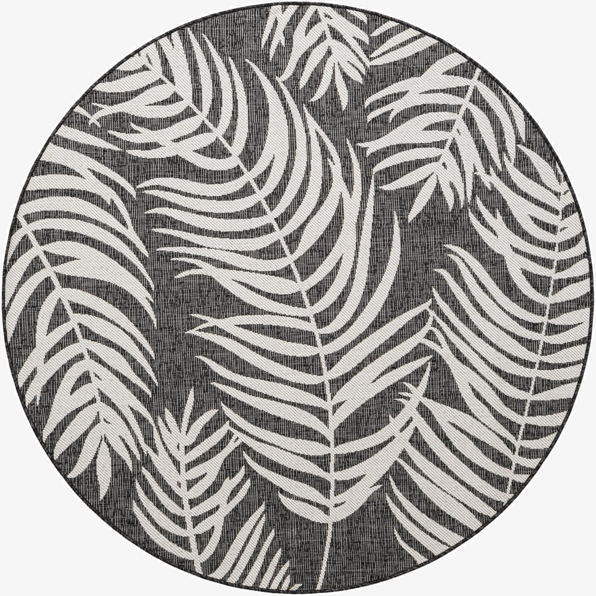  6' x 6'  Washable Botanical Indoor / Outdoor Round Rug