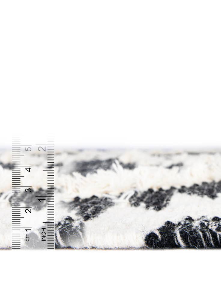 Detail image of  2' 2 x 8' 2  Hand Woven Arizona Wool Runner Rug