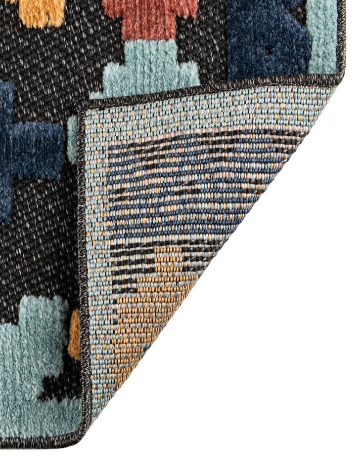 Detail image of  2' x 6'  Washable Belize Indoor / Outdoor Runner Rug