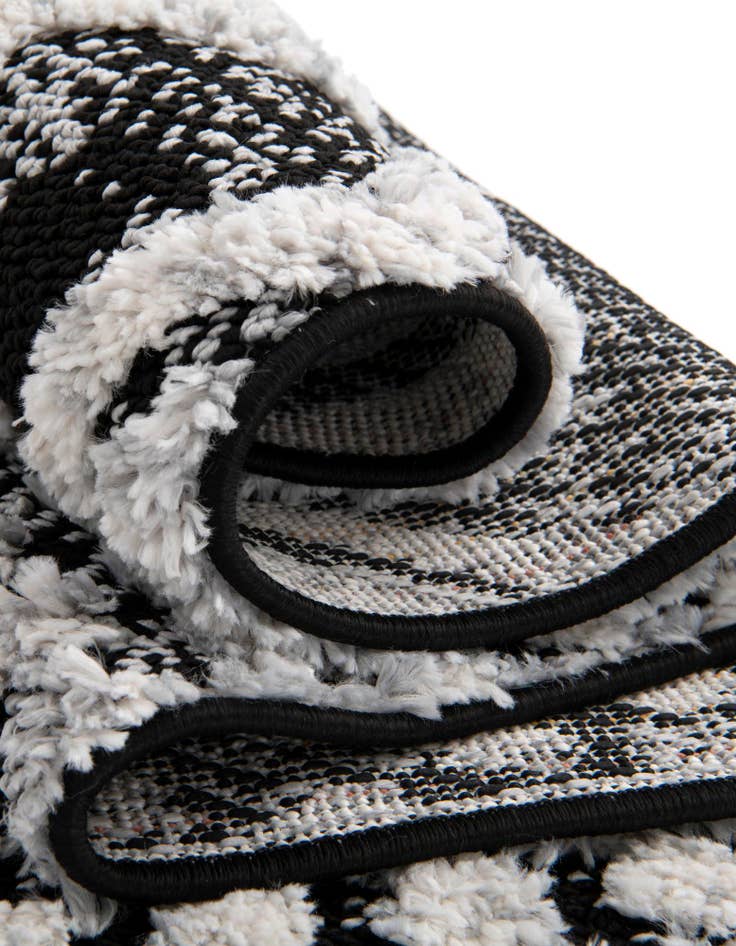 Detail image of  2' x 6' Cherokee Runner Rug