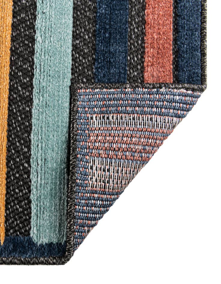 Detail image of  5' 3 x 5' 3  Washable Belize Indoor / Outdoor Square Rug