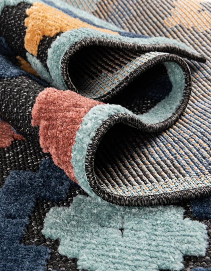 Detail image of  5' 3 x 5' 3  Washable Belize Indoor / Outdoor Square Rug