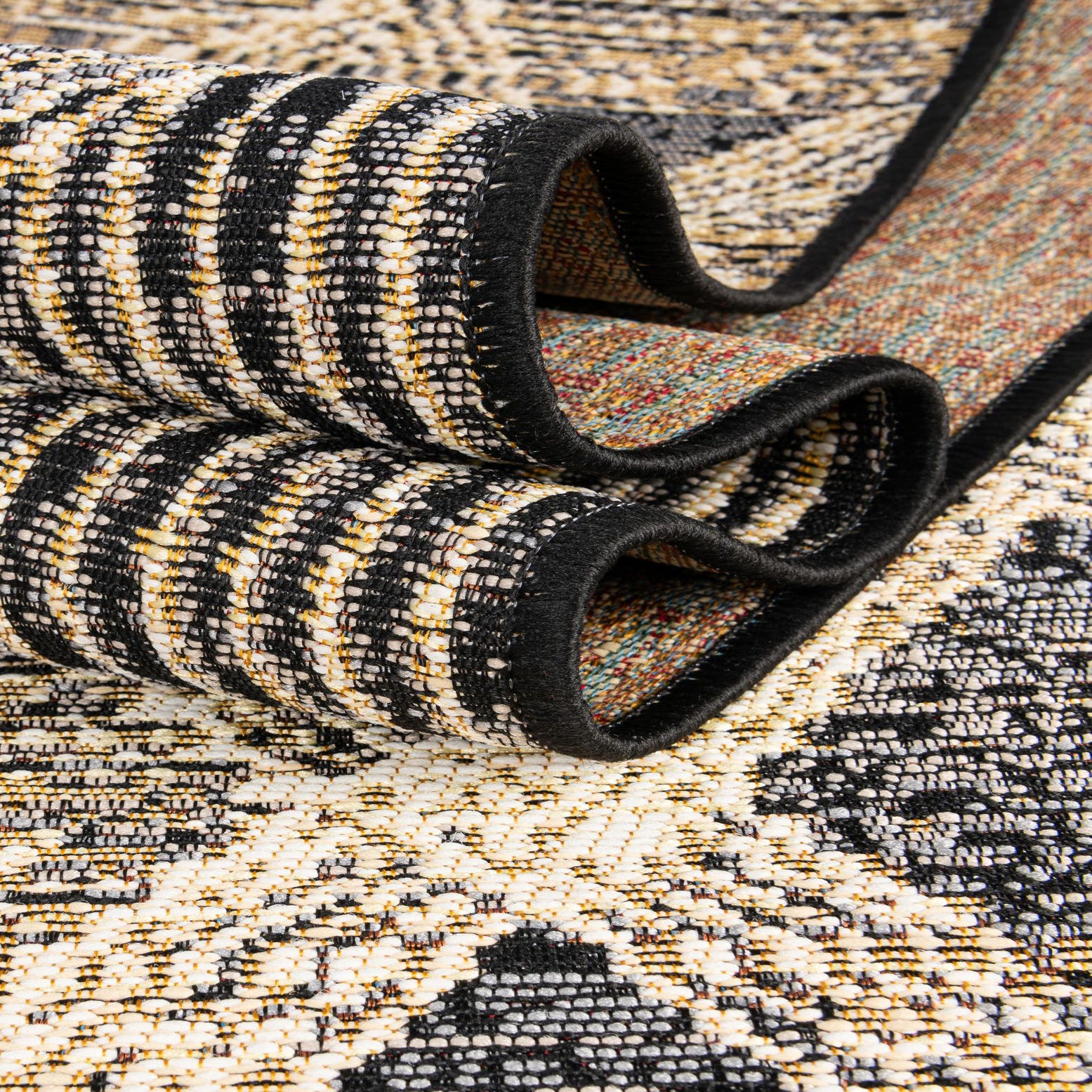 Charcoal 10' x 10' Modern Indoor / Outdoor Square Rug | Rugs.com