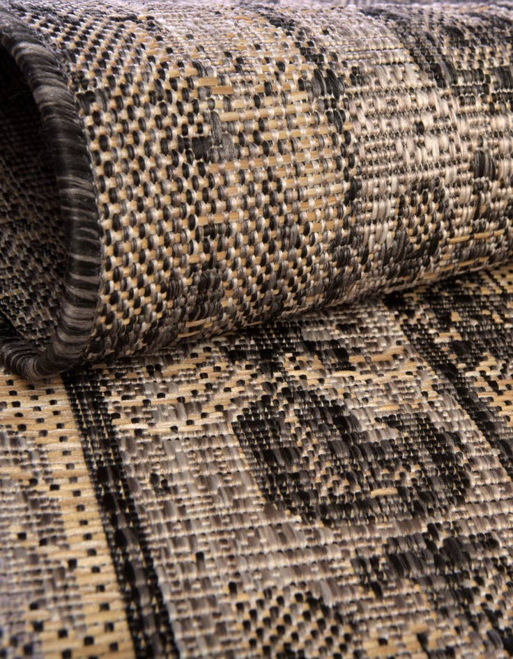 Detail image of  13' x 13'  Washable Traditional Indoor / Outdoor Square Rug