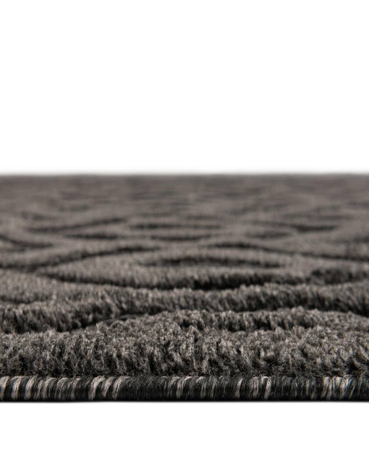Detail image of  7' 10 x 7' 10  Washable Trellis Textured Indoor / Outdoor Square Rug