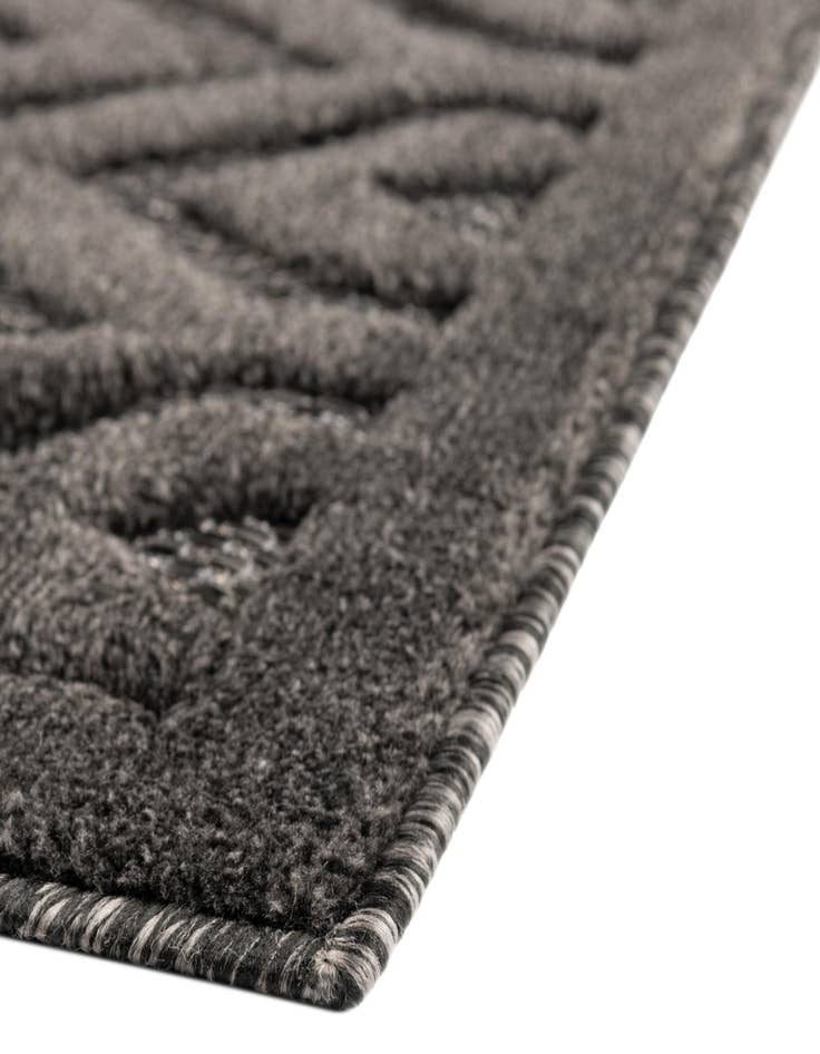 Detail image of  7' 10 x 7' 10  Washable Trellis Textured Indoor / Outdoor Square Rug
