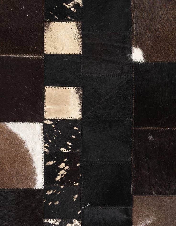 Detail image of  4' 10 x 8' Cowhide Leather Rug