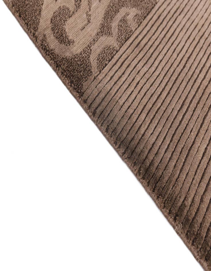 Detail image of  4' 11 x 6' 8  Hand Knotted Darya Wool Rug