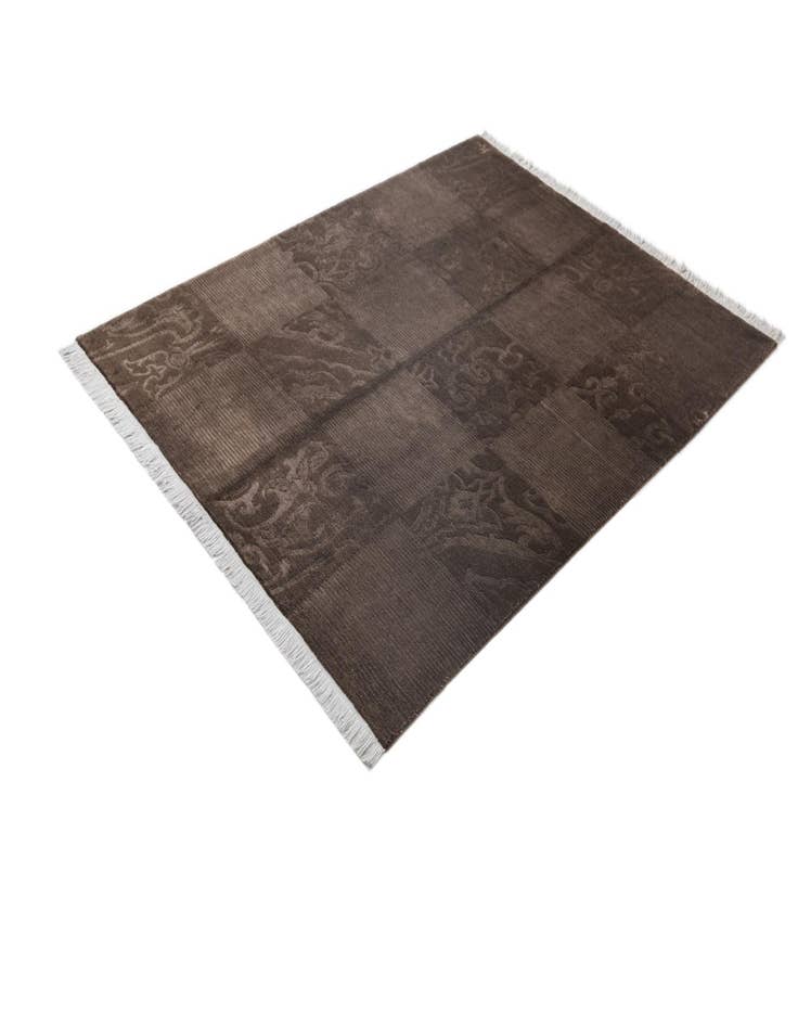 Detail image of  5' x 6' 9  Hand Knotted Darya Wool Rug